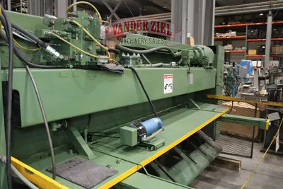 Used CINCINNATI 250 X 10 Power Squaring Shears (Inch) Michigan US | Vander Ziel Machinery Sales #1708903