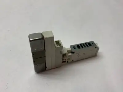 Used SMC DOUBLE SOLENOID VALVE 5-PORT Solenoid Valves | Maverick Industrial Sales #1109329