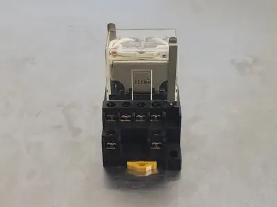 USED OMRON IEC255