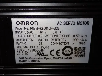 NEW OMRON R88MK90010FBS2