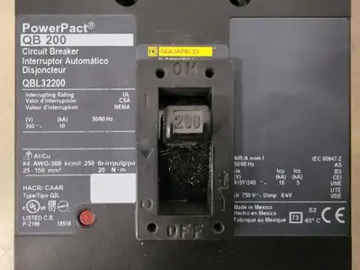 NEW SQUARE D QBL32200