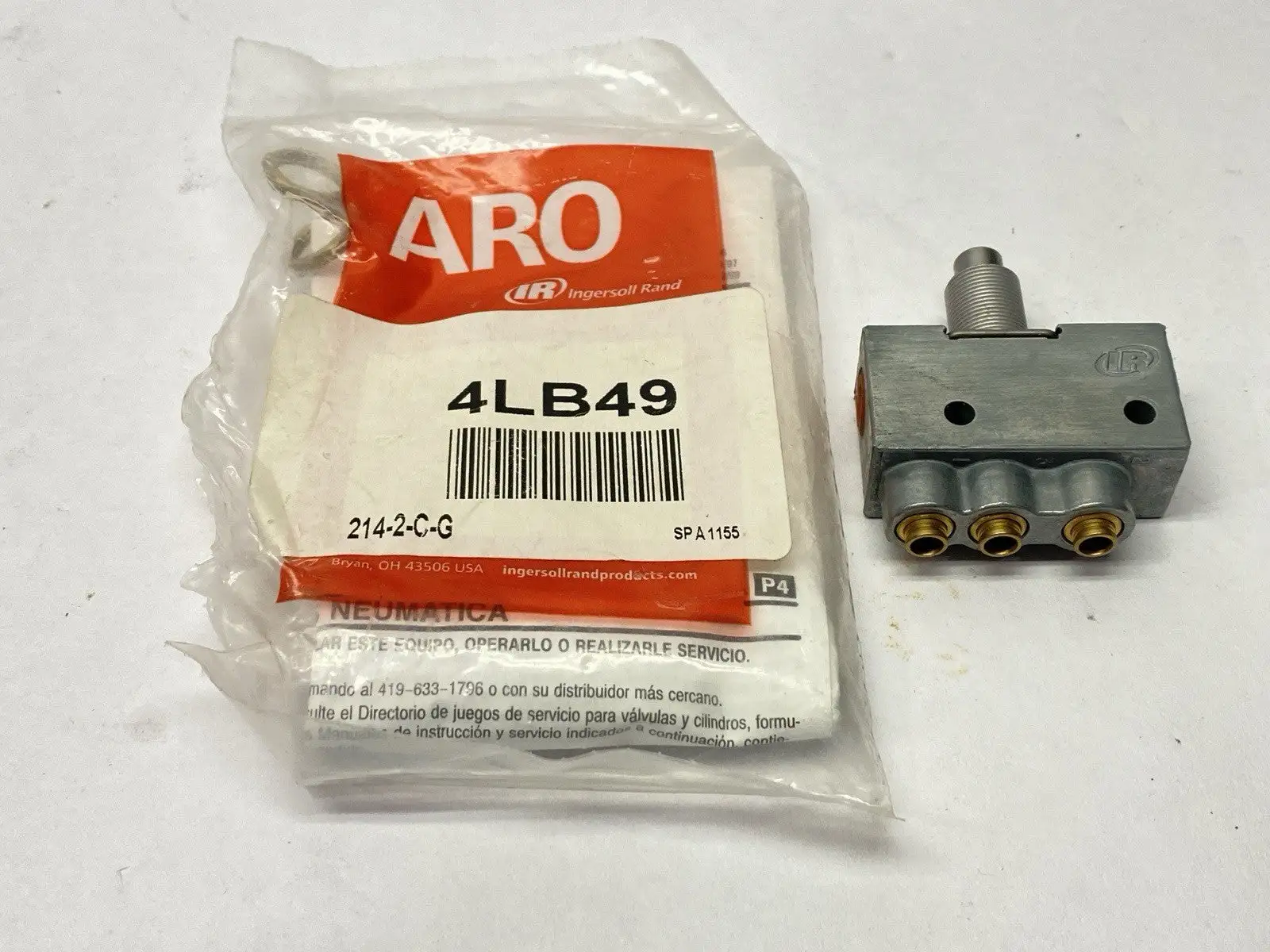 214-2-C-G | ARO  Pneumatic Valve 4LB49 - Used