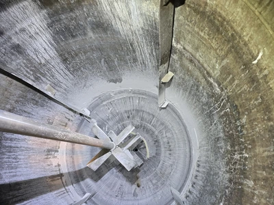 3000LVertical enclosed 1/2 coiled JKTD Reactor