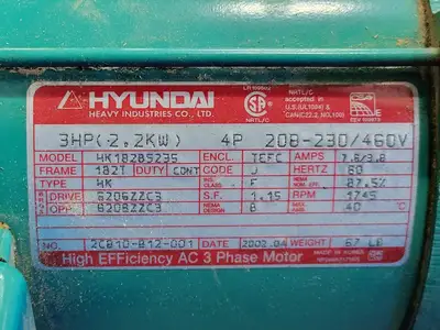 USED 2002 HYUNDAI HK18285235