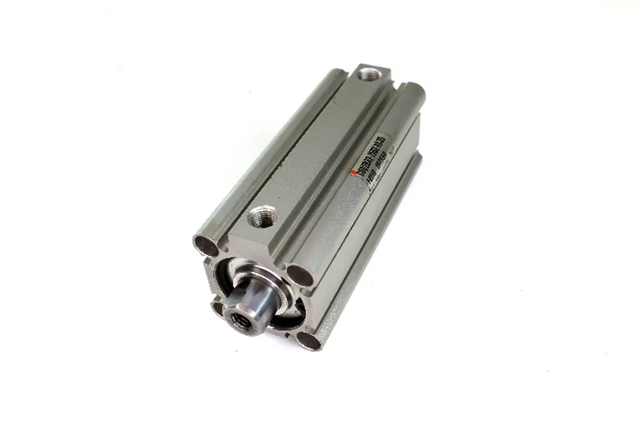 USED SMC CDQ2B32-75DZ-XC35