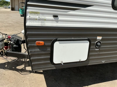 Used 2019 PRIME TIME NAVI 16FQ Campers, Caravans, Motorhomes Michigan US | Miedema Asset Management Group #1341094