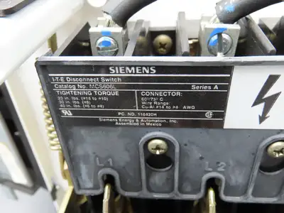 Siemens 30-89258 Bucket MCC Fused Motor Disconnect With 600V 50A Fuses