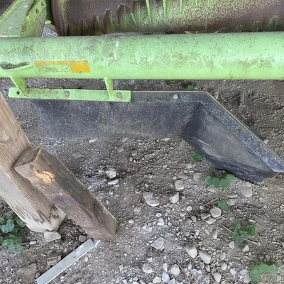 2010 SCHULTE SRW 1400 ROCK RAKE | Iron Listing (44)