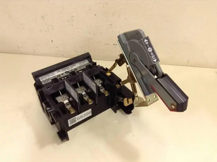 USED ALLEN BRADLEY 1494V-DS30 SER A