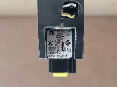 Used SQUARE D QOB130 Switchgears British Columbia CA | Lenmark #1438689