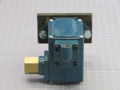 New | in-Stock AMOT CONTROLS _UNKNOWN_ Pressure Switches Texas US | OCO Industrial #1681377