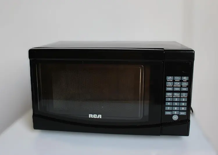 Used RCA R,W733B Restaurant Small Appliances British Columbia CA | Surrey Food Equipment #434564