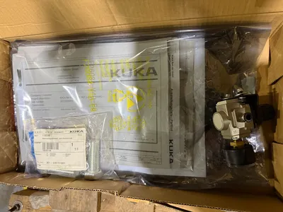 New | in-Stock 2015 KUKA KR16 L6-2 + KR C4 NA Robots Michigan US | iGAM Industrial Marketplace #1173939