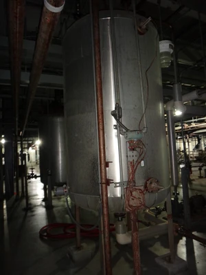 500 Gallon 304 Stainless Vertical Tanks