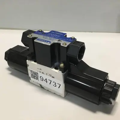 USED TOKIMEC DG4VS-3-0C-M-P7-P12-52