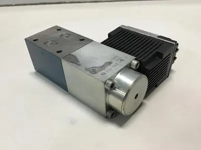USED BOSCH 0 811 405 041