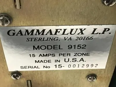 USED HUSKY 9152