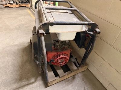 Used HOMELITE 5,000 WATT GENERATOR Portable Generators Michigan US | Miedema Asset Management Group #1369513