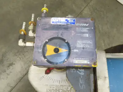 Jamesbury ST-600 18" Stainless Wafer Butterfly Valve Air Actuator & Positioner