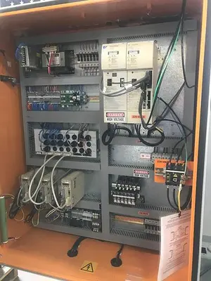 USED 2005 MILLTRONICS RH15