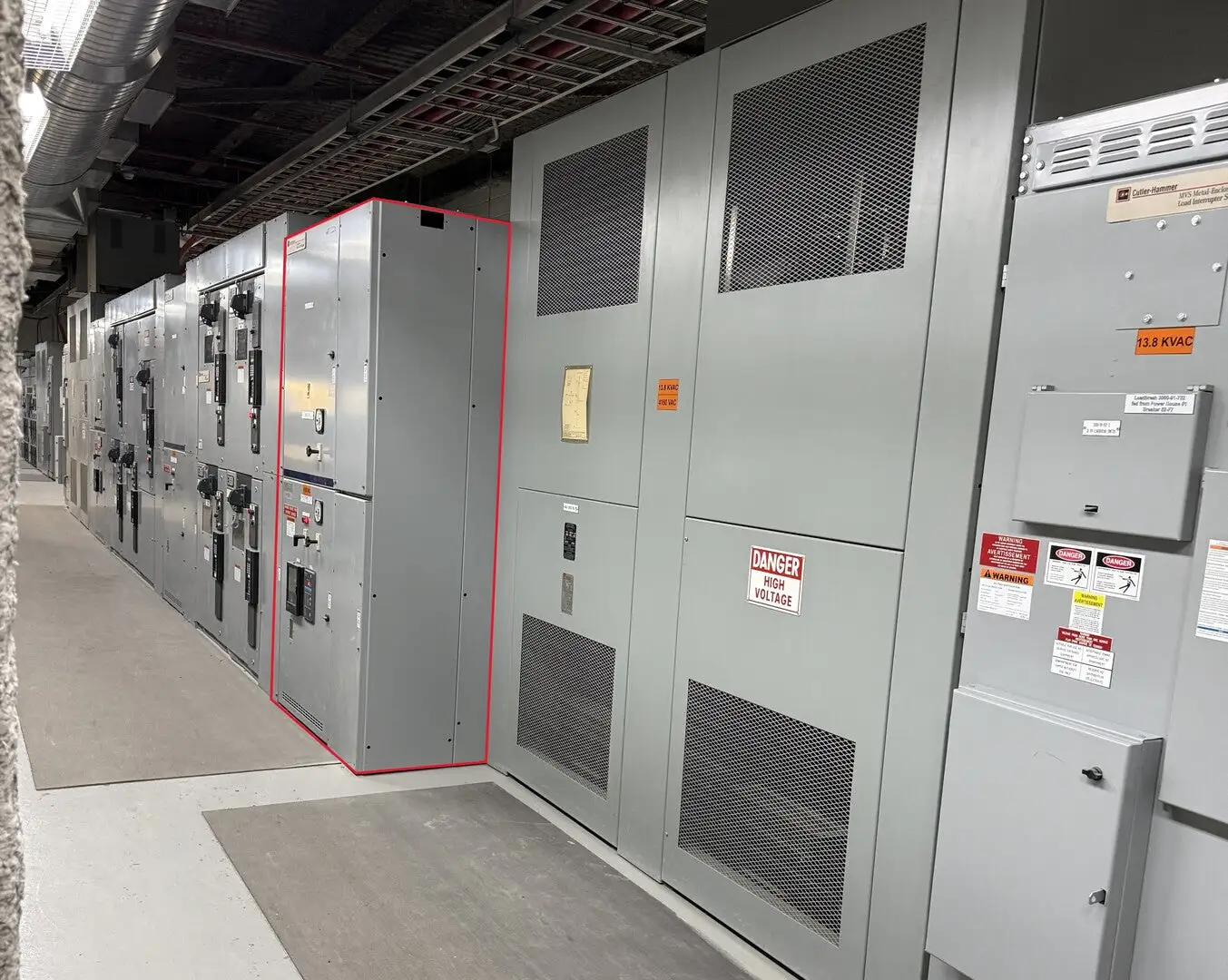 VacClad-W Metal-Clad Switchgear, 4160V, 1200A