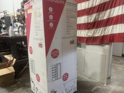 Used FRIGIDAIRE UPRIGHT FREEZER Freezers Michigan US | Miedema Asset Management Group #1413765