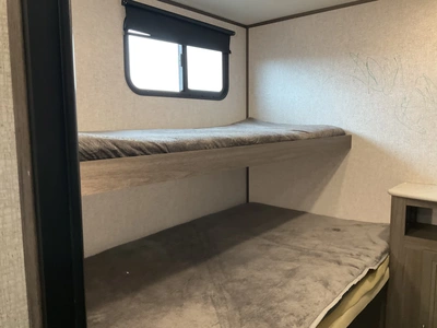 Used 2021 DUTCHMEN KODIAK SE 28 SBH Campers, Caravans, Motorhomes Michigan US | Miedema Asset Management Group #1370117