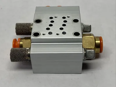 SS5Y3-41-02-N7 | SMC  Pneumatic Manifold Base - Used