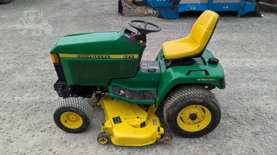USED JOHN DEERE 425