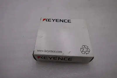 NEW OPEN BOX KEYENCE CORP OP-87866 MOUNTING BRACKET STK H1135A