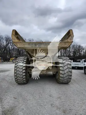 USED 2018 BELL B40E