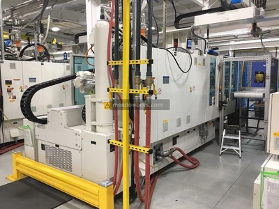Used 2015 Krauss Maffei Multinject CXZ 350-1000/380 - 2-Shot Injection Molding Machines Illinois US | Meadoworks #1514509