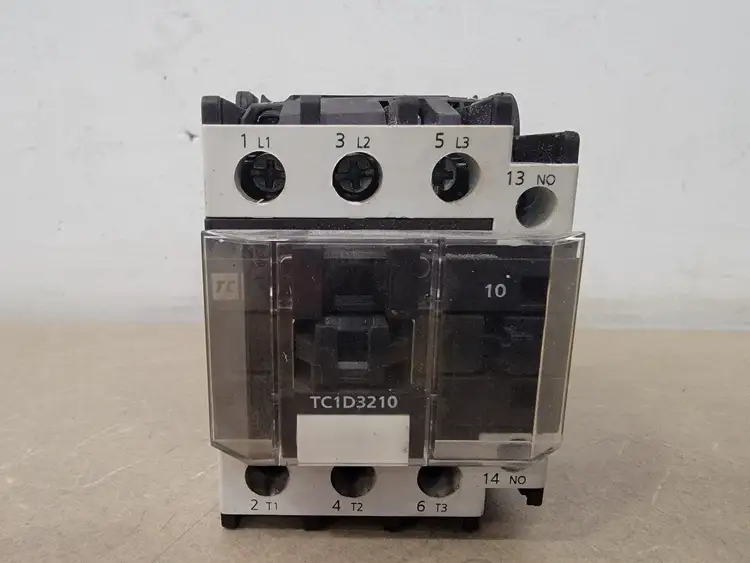 Used TC TC1-D32 Switchgears British Columbia CA | Lenmark #367231