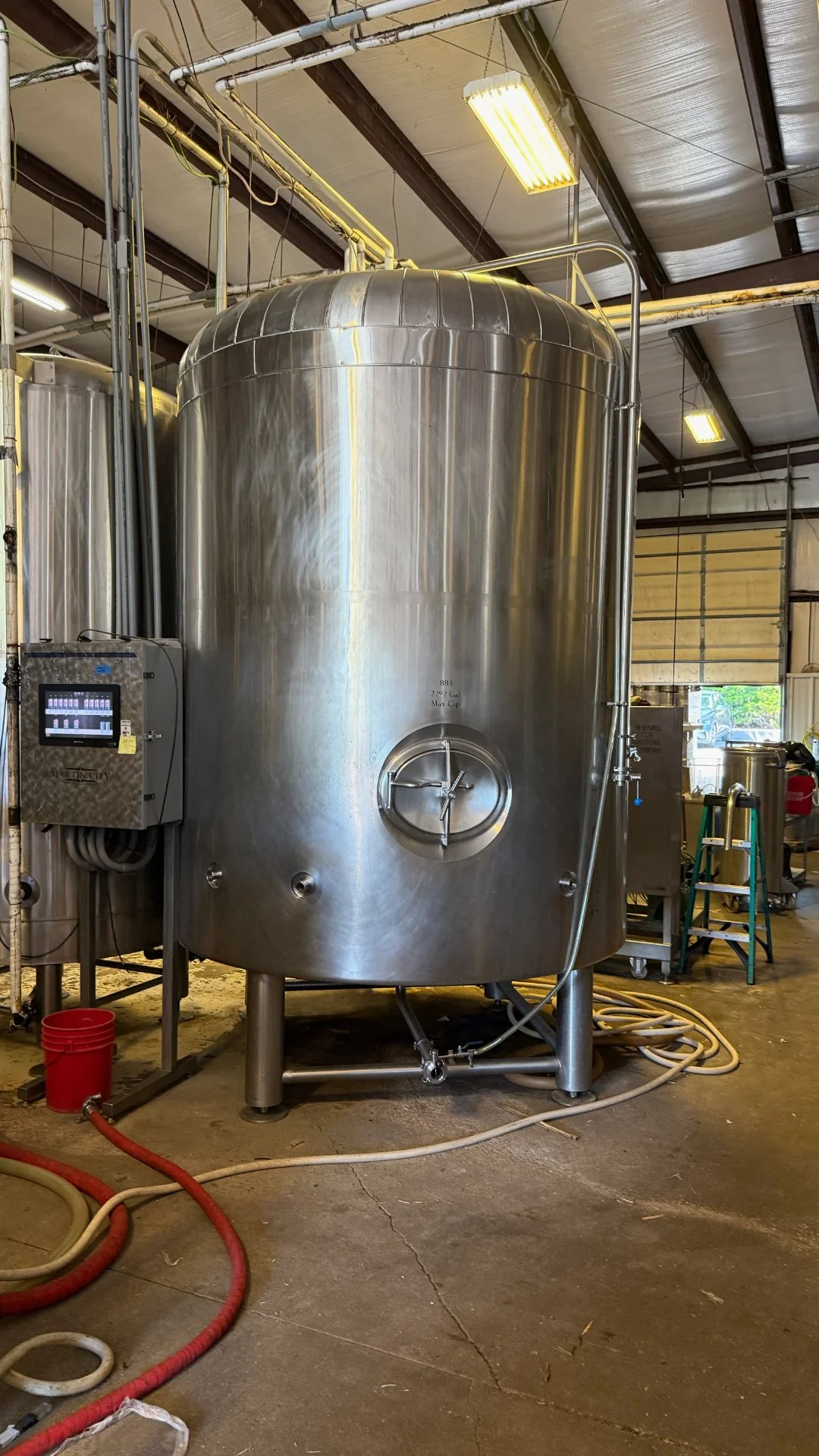 60 BBL (1,860 Gallon) Jacketed Brite Tank