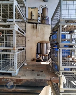 Used ZEULENRODA PYE 250 SS Hydraulic Presses SK | F.M.T. Group s.r.o. #1438055