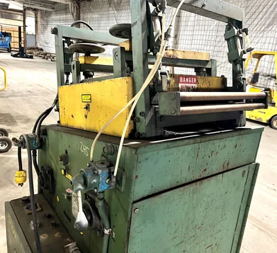 USED 1987 ROWE B-15