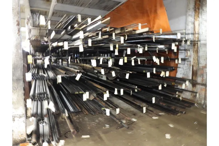 Used _UNKNOWN_ _UNKNOWN_ Racks/Shelving Ohio US | Thompson Auctioneers #1370553