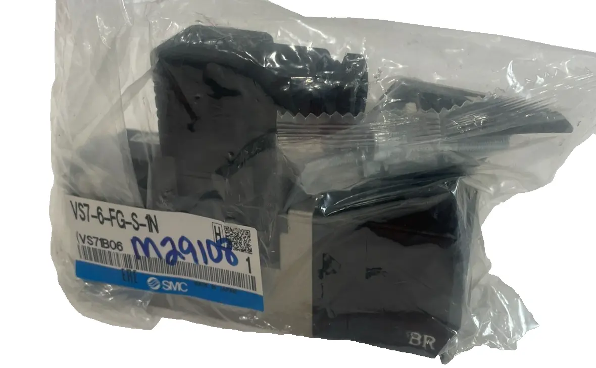 NEW SMC VS7-6-FG-S-1N SOLENOID VALVE VS76FGS1N
