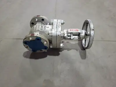 USED CRANE 33XUF