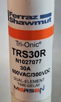 #W Ferraz Shawmut TRS30R Dual Elem. Time Delay Fuse 30 A 600V Box w/4 Loc4C4