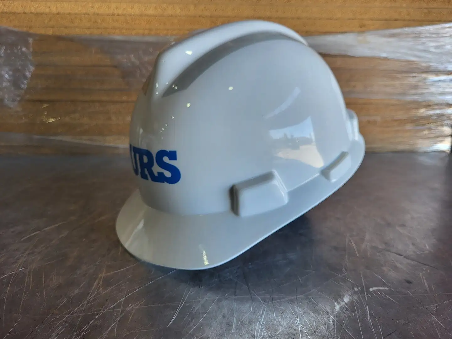 White V Guard Hard Hat
