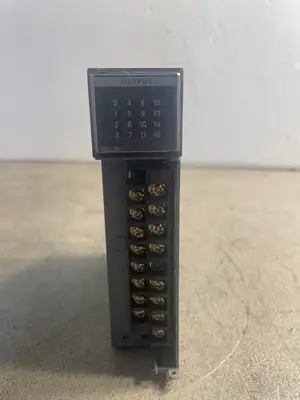 USED ALLEN BRADLEY ALLEN BRADLEY SLC 500 1747-Ow16 Series A