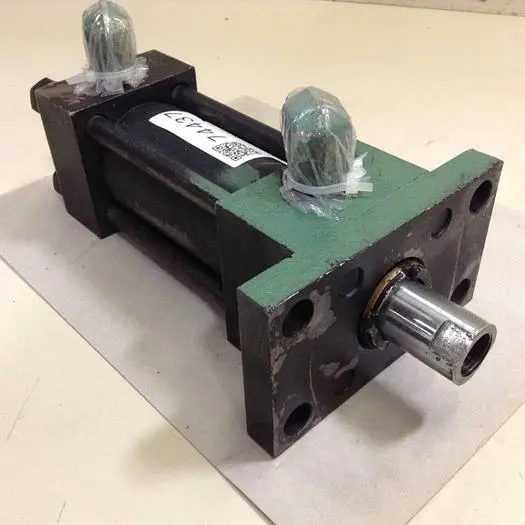 Used PARKER J24US13 Cylinders Michigan US | Ideal Machinery #606801