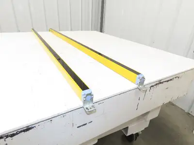 Schmersal SLC440COM-ER-1210-30 Safety Light Curtain Receiver/Transmitter Set