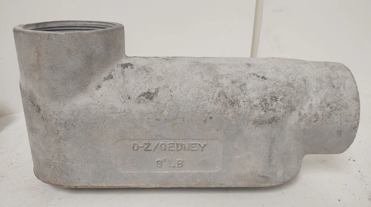 Used O-Z/Gedney _UNKNOWN_ Conduits | Edwards Industrial Repair #1029813