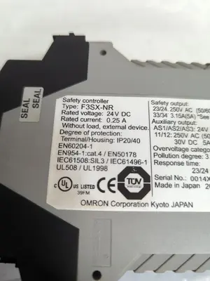 USED OMRON F3SX-NR