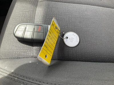USED 2015 CHRYSLER 200