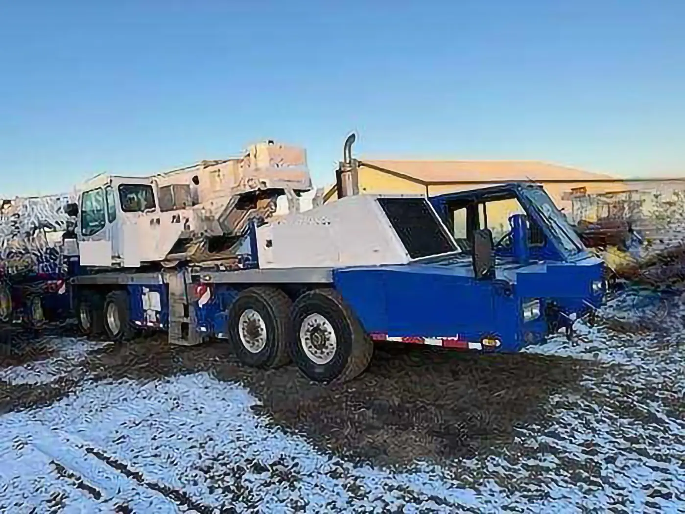 Used 2004 LINK-BELT HTC 8690 Truck-Mounted Cranes Texas US | Uriquip #1421235