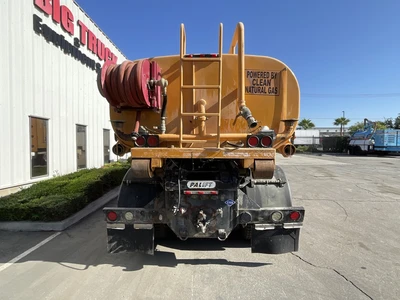 Used 2009 KENWORTH T800 Water Trucks California US | Big Truck & Equipment #1412298