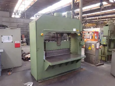 USED ZM 200 TON